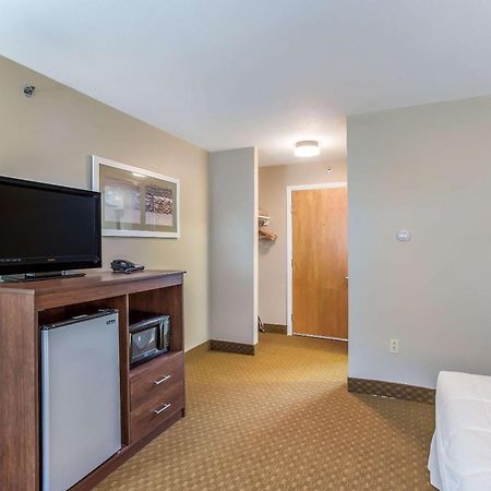 Quality Inn & Suites Gorham Dış mekan fotoğraf